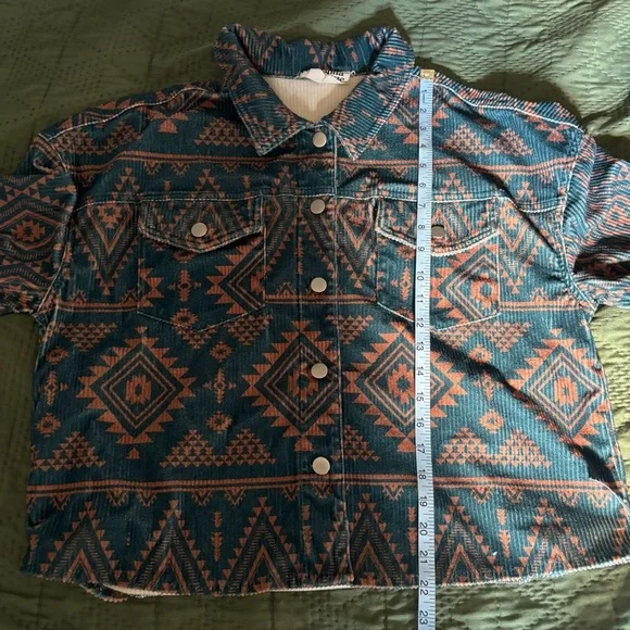 NWOT Savannah Jane Teal and Coral Patterned Shacket - Picture 5 of 5